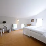 Herrenhaus Gut *