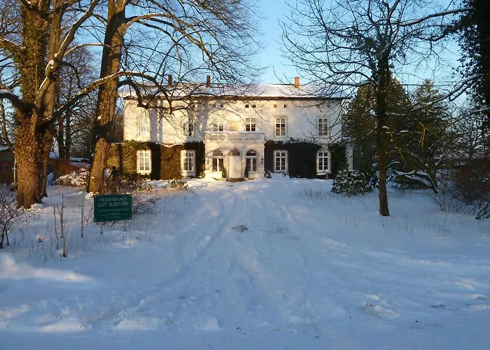 Herrenhaus Gut * Bliestorf