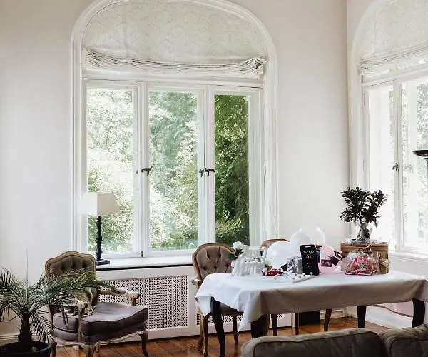 Herrenhaus Gut Lodge *